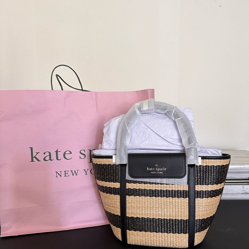 Kate Spade Black Leather and Straw Medium Tote bag NWT